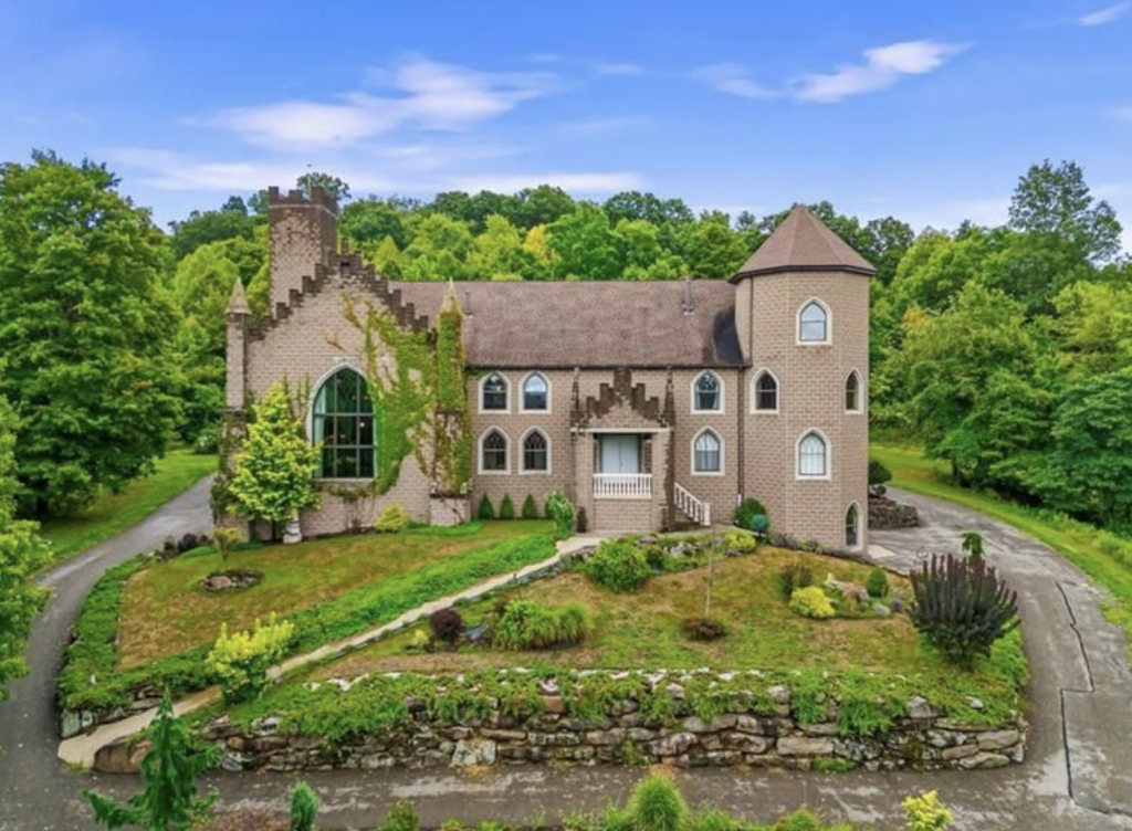 Castle-Like Pennsylvania Home on 58 Acres